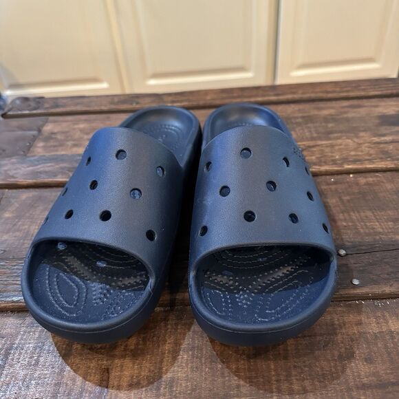 Crocs Classic Slides Sandals Slip On Navy Dark Blue Women’s Size 8 Men’s 6 NWOT - Picture 1 of 6